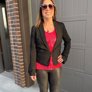 H&M Black Crop Blazer Size 6 NWT Split Sleeves